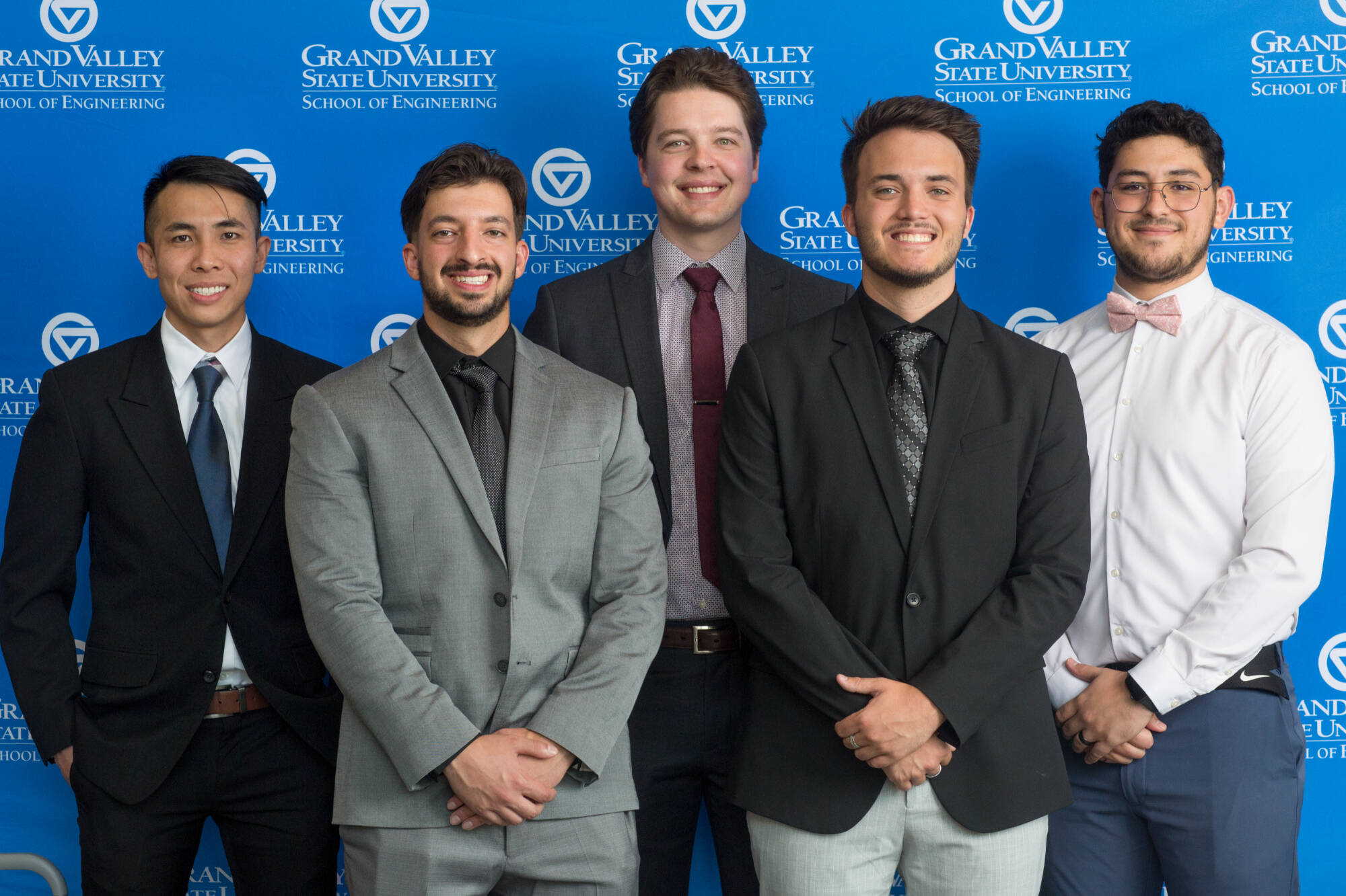 Group photo of Team 11